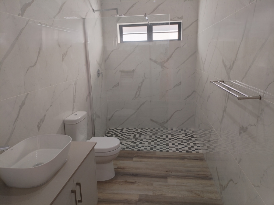 4 Bedroom Property for Sale in Tafelzicht Western Cape